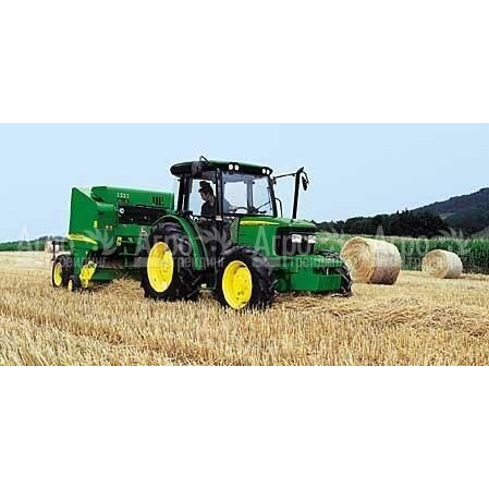 Многофункциональный минитрактор John Deere 5215 в Новороссийске